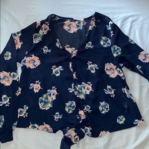 Women’s boutique top